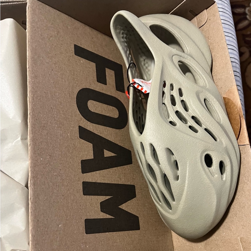 Brand New Yeezy Foam for Sale